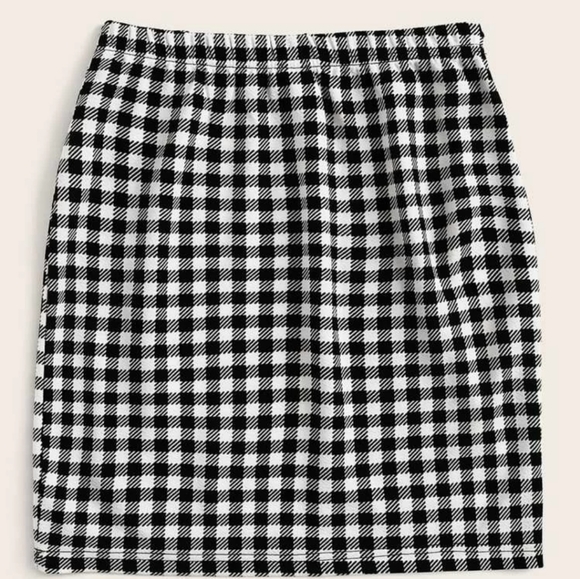 Skirt - Picture 2 of 3